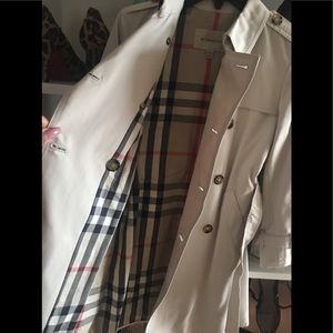 Burberry kids trench coat